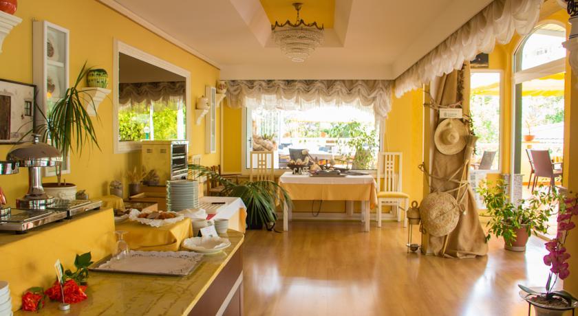 Gr Mayurca Hotel Canyamel  Exterior photo