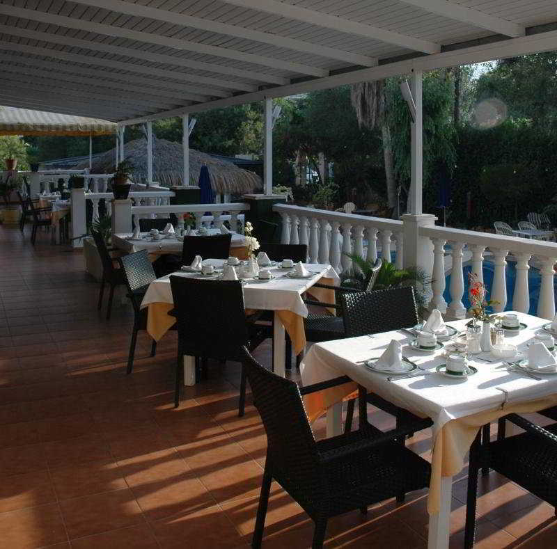Gr Mayurca Hotel Canyamel  Exterior photo